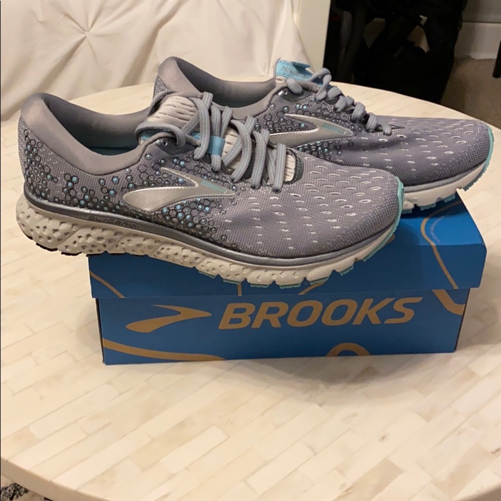 Brooks Glycerin 17 - brand new